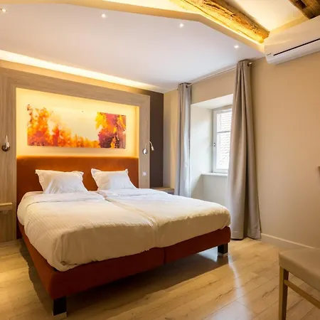 Les Du Domaine Bed & Breakfast